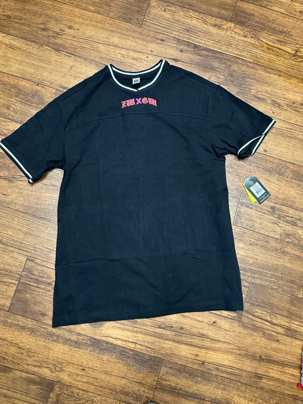 Men's Black Gina Grant Collection Short-Sleeve Tee with Contrast Trim